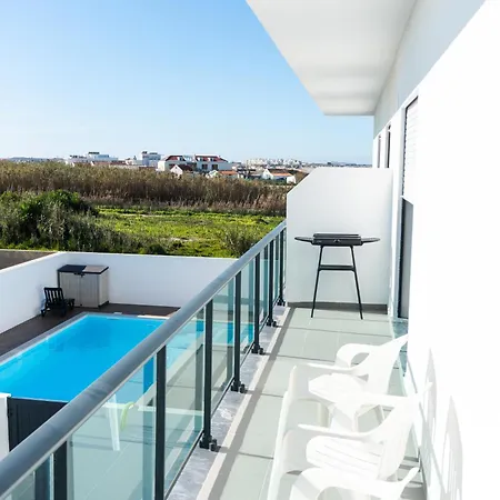Sal - Piscina - Ac - 3 Quartos - * Baleal